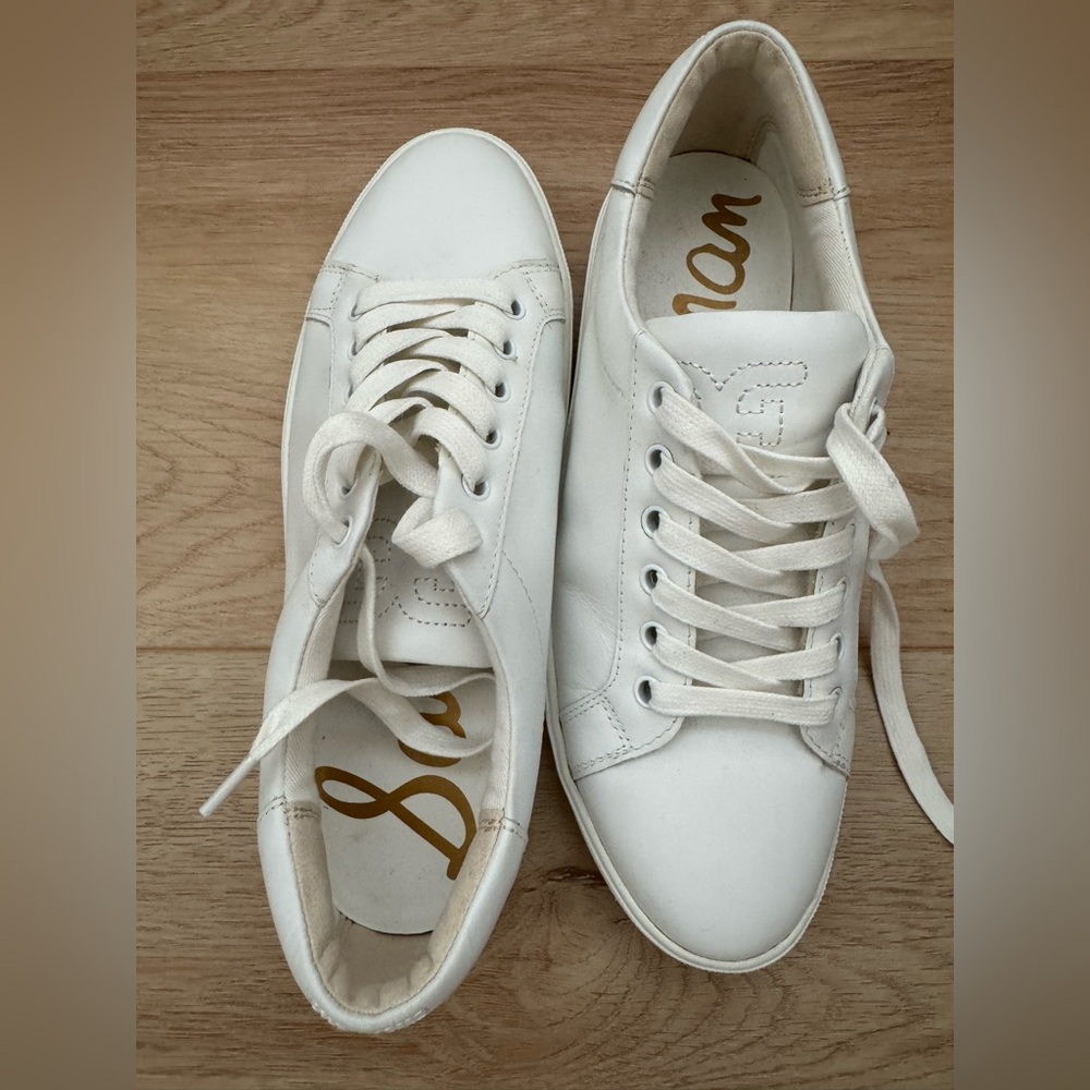 Sam Edelman lace up sneakers